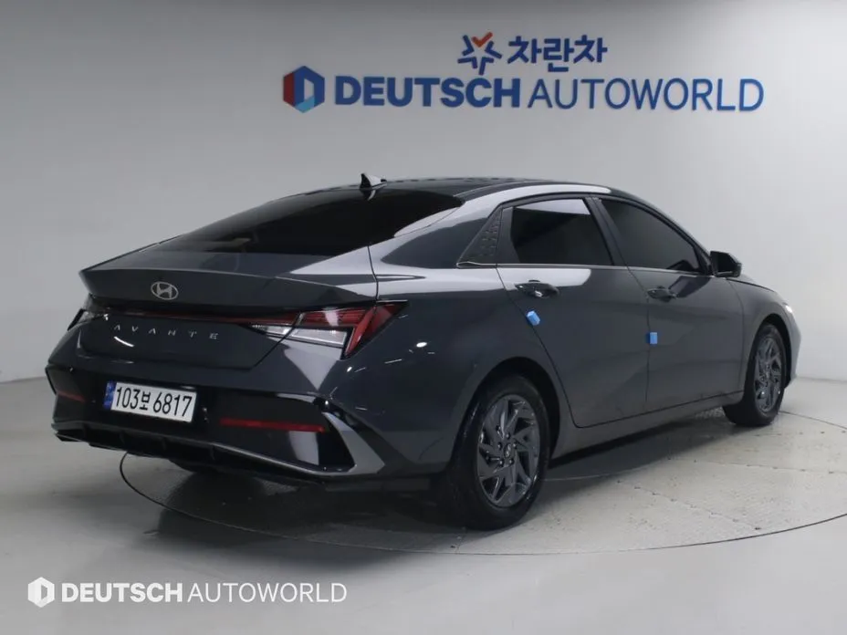Hyundai AVANTE — фото 3