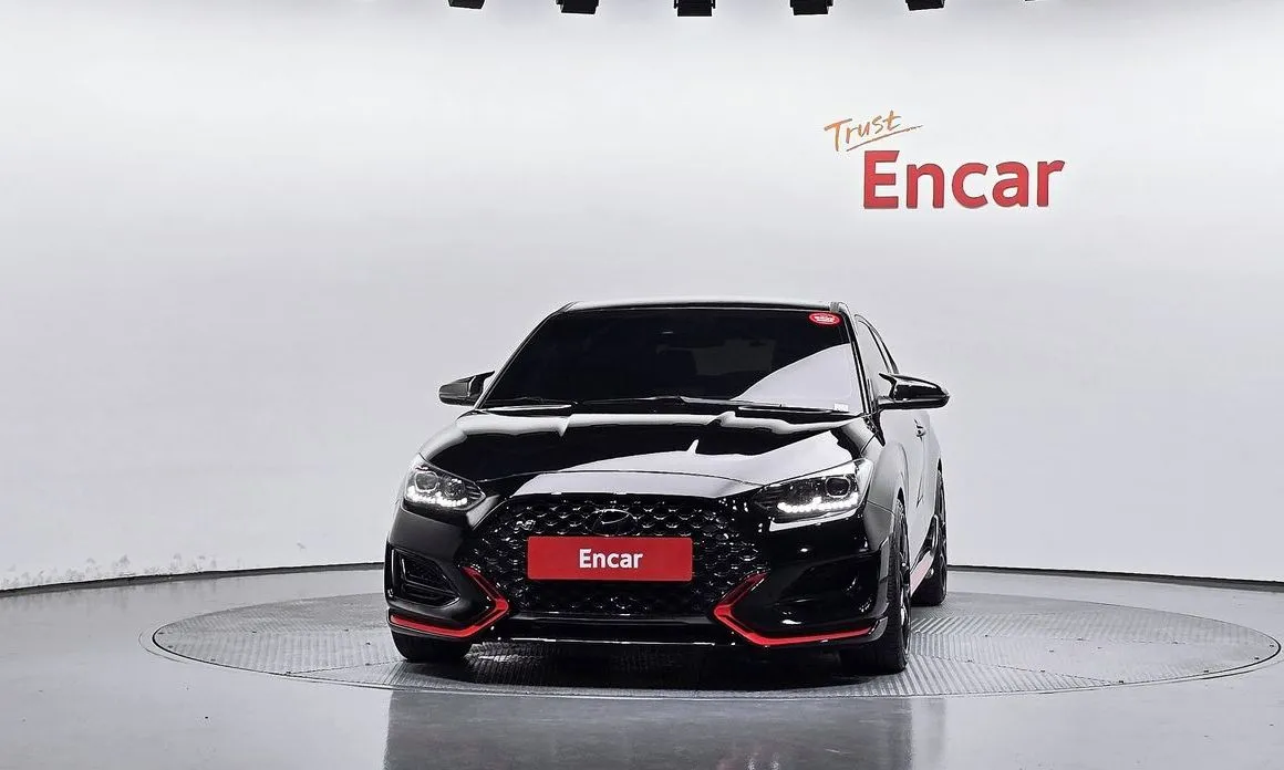 Hyundai Veloster — фото 3