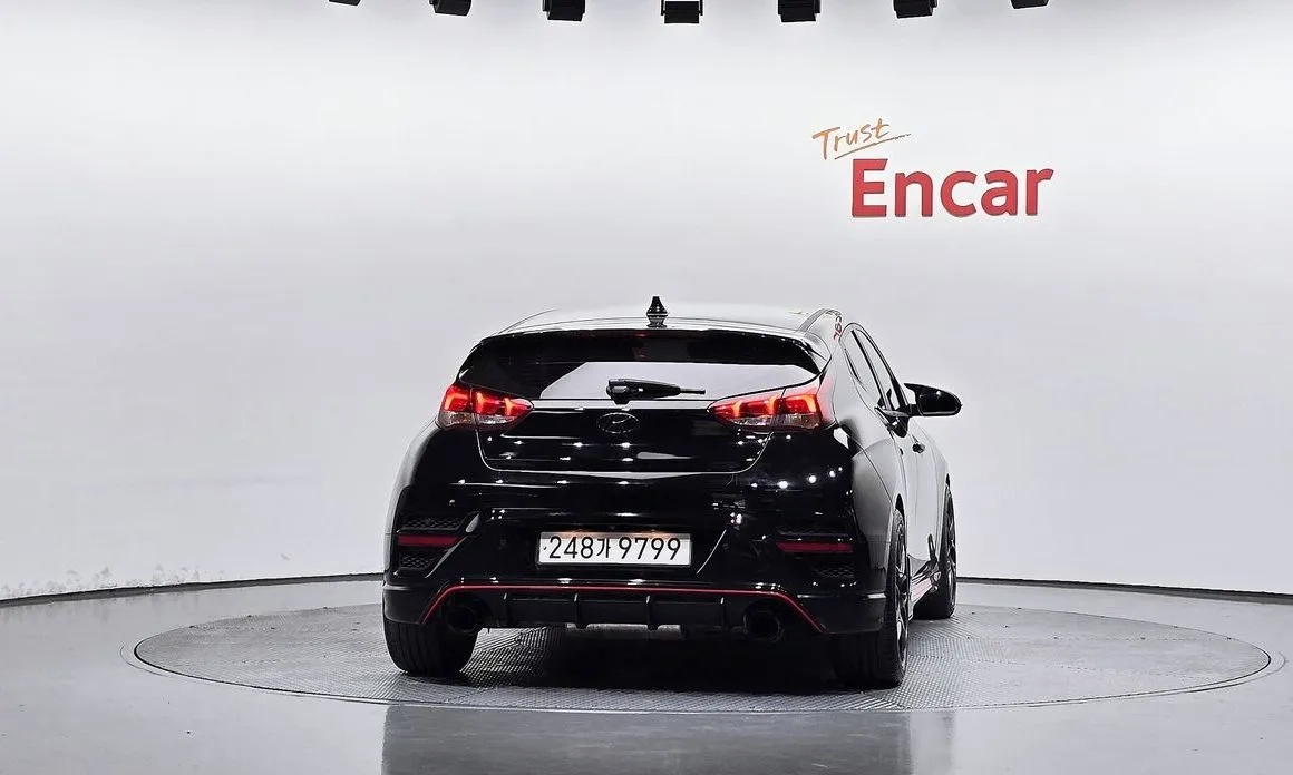 Hyundai Veloster — фото 4