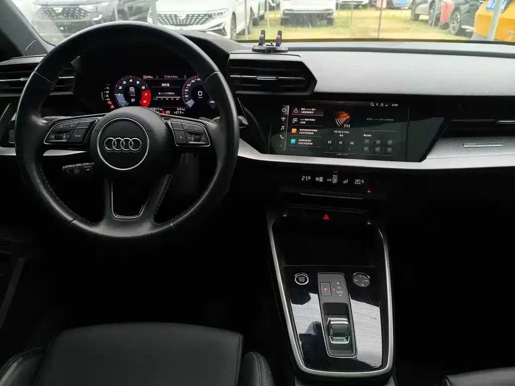 Audi A3 — фото 2