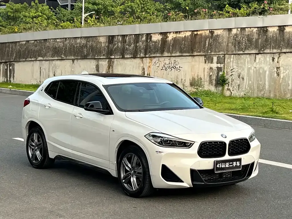 BMW X2 — фото 10