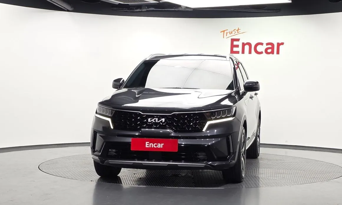 Kia Sorento — фото 7