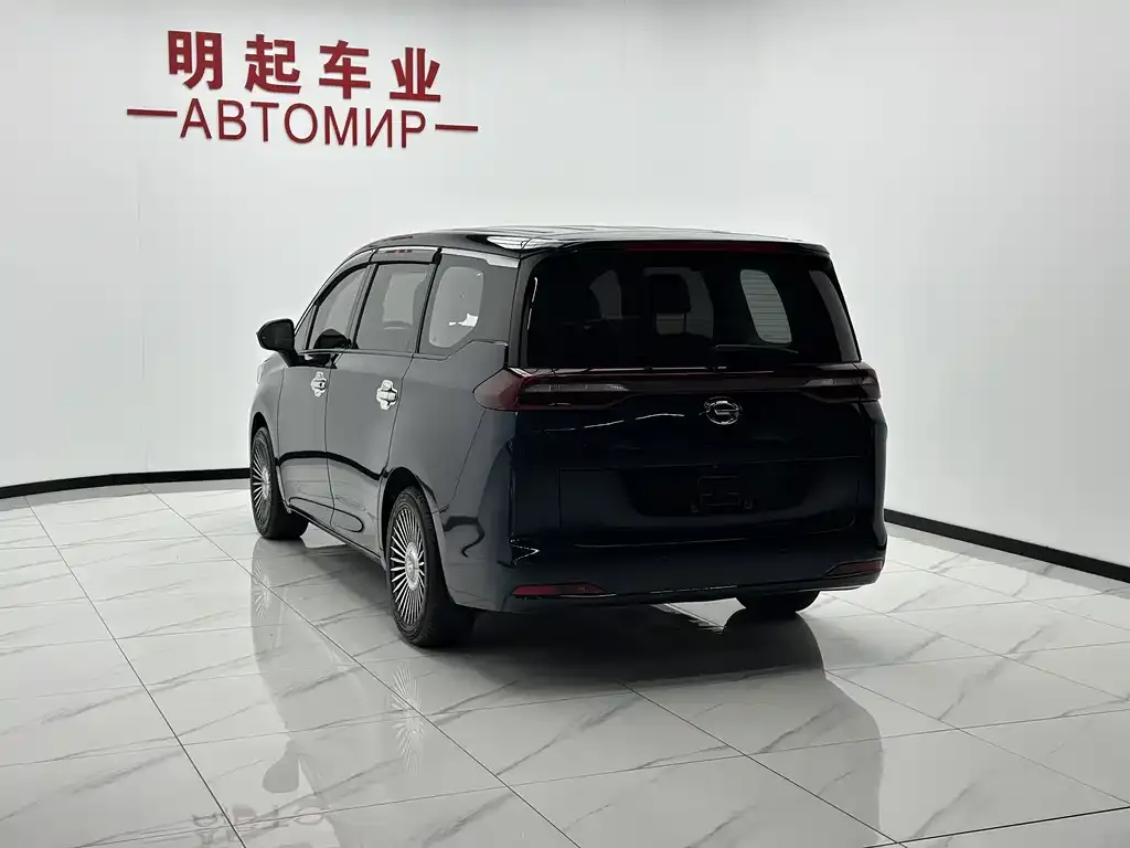 GAC Motor Trumpchi M6 — фото 4