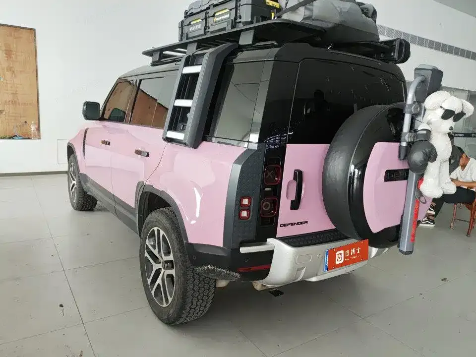 Land Rover Defender — фото 10