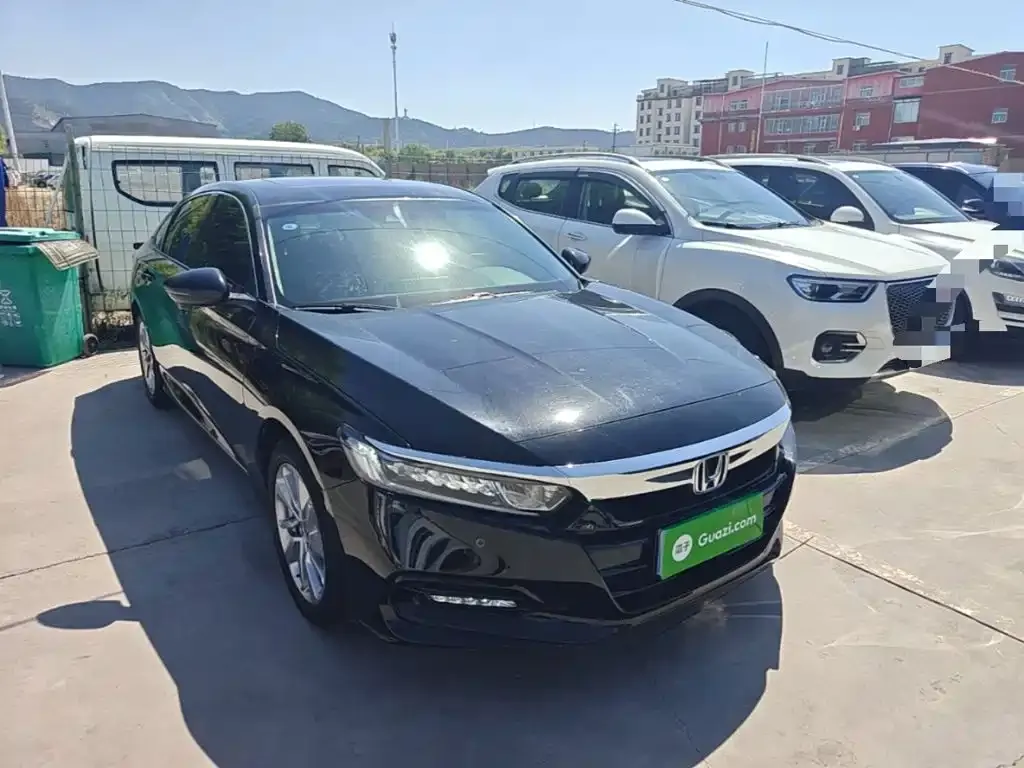 Honda Accord — фото 3