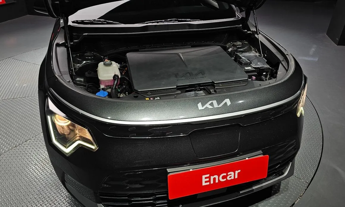 Kia Niro — фото 10