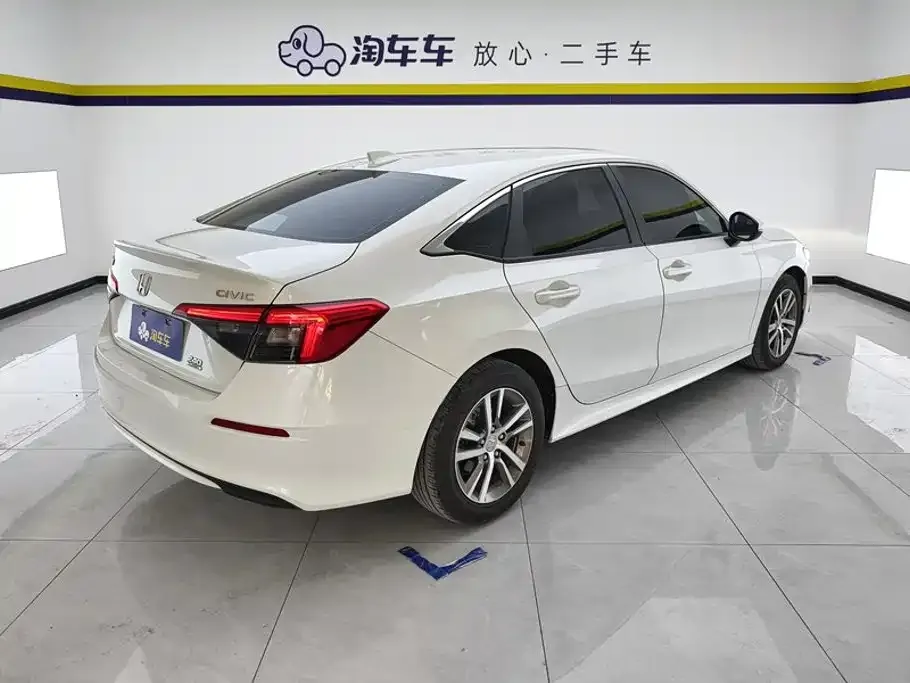 Honda Civic — фото 5