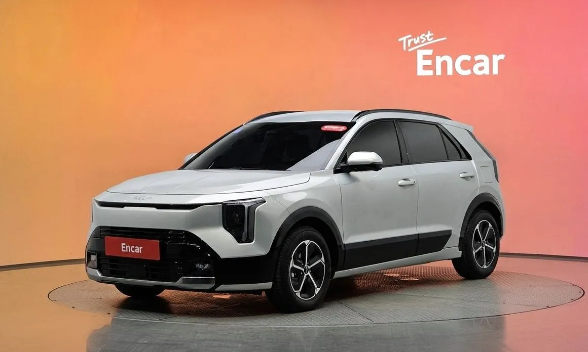 Kia Niro — фото 1