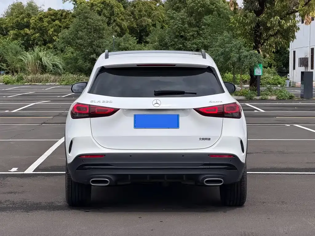 Mercedes-Benz GLA — фото 8