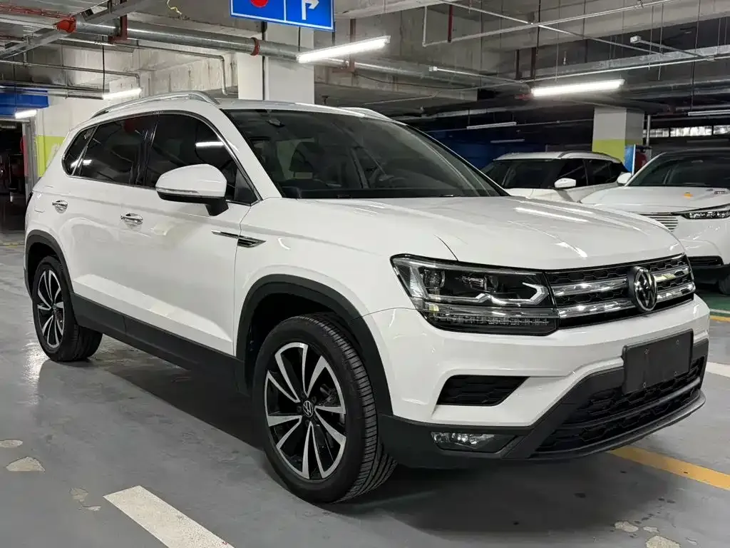 Volkswagen Tharu — фото 6