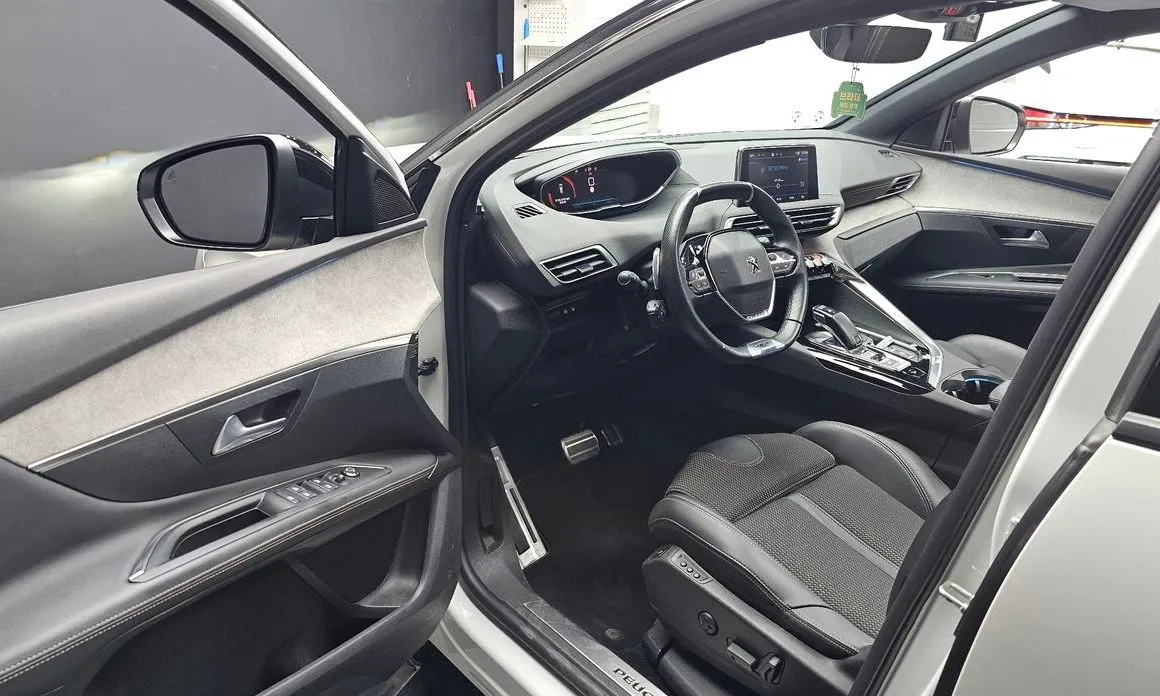 Peugeot 3008 — фото 10