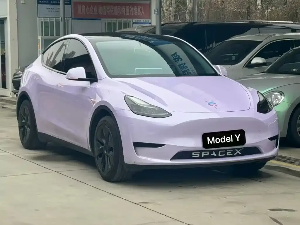 Tesla Model Y — фото 3
