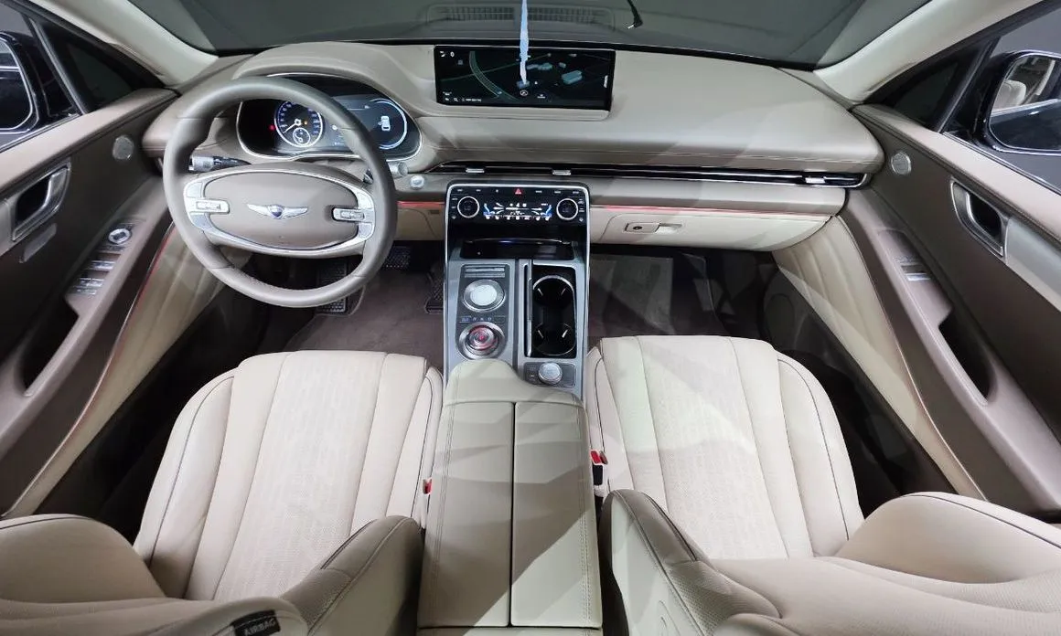 Genesis GV80 — фото 10