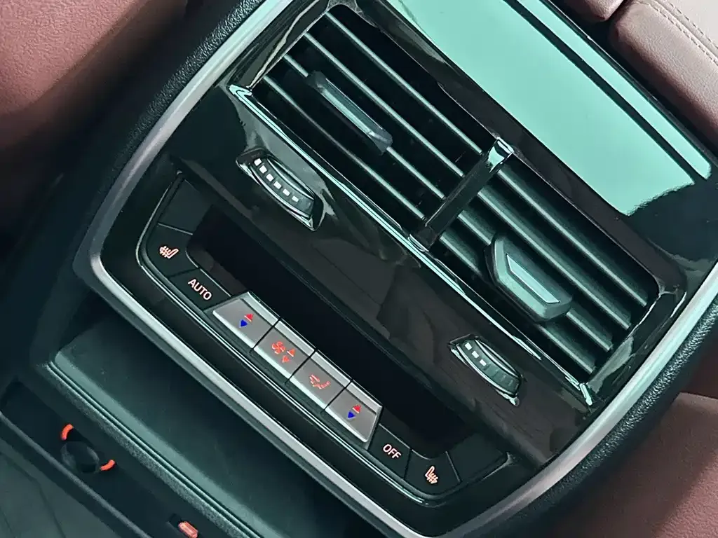 BMW X5 — фото 2