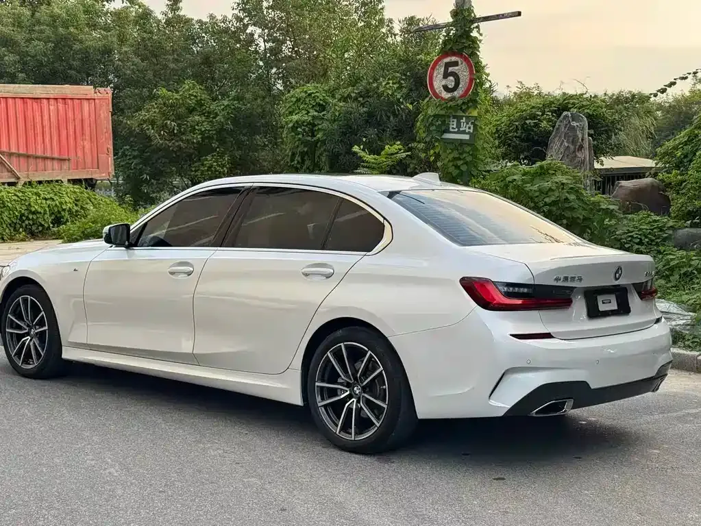 BMW 3 Series — фото 4