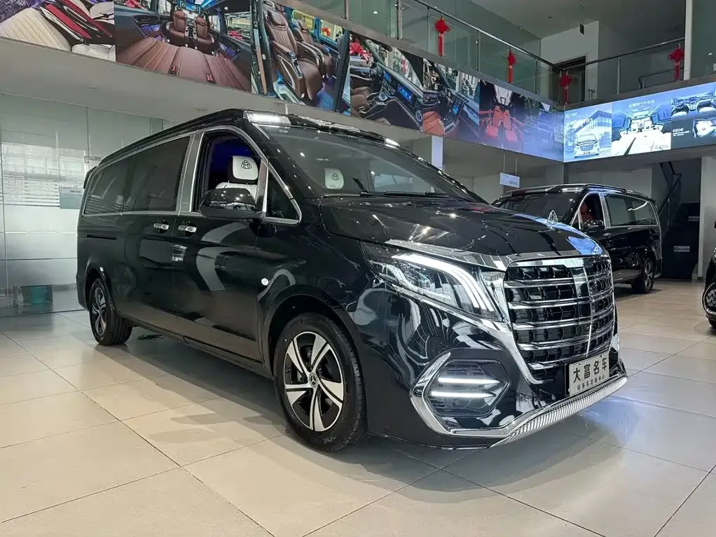 Mercedes-Benz Vito — фото 1