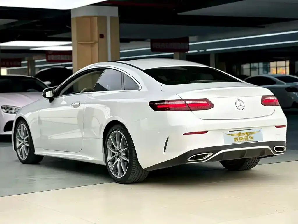 Mercedes-Benz E-Class (Import) — фото 8