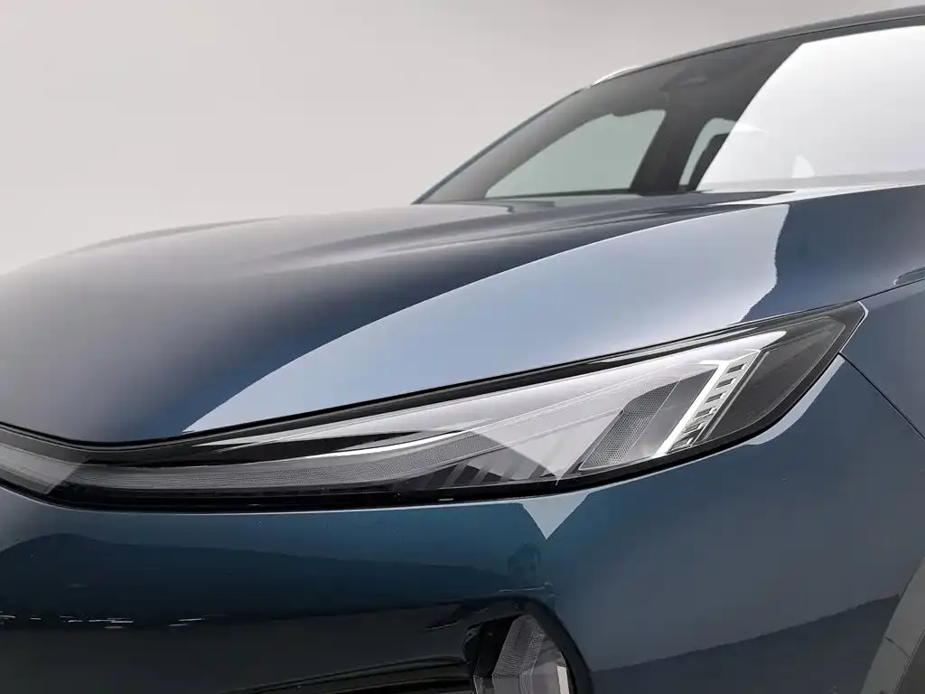 Geely Galaxy L7 — фото 8