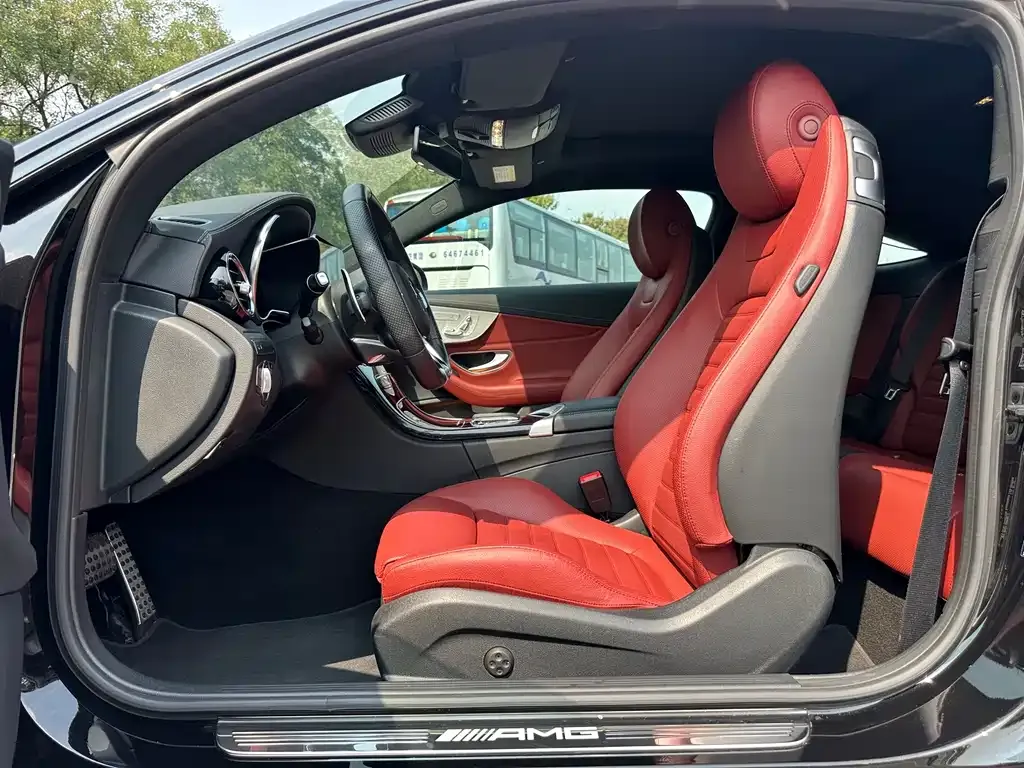 Mercedes-Benz C-Class AMG — фото 9