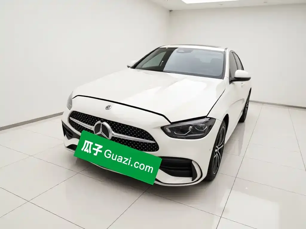 Mercedes-Benz C-Class — фото 1