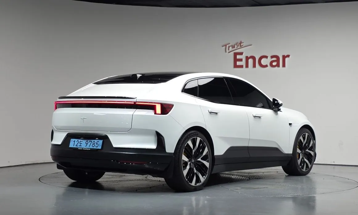 Polestar Polestar 4 — фото 4