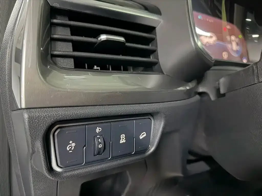 Haval H6 — фото 10