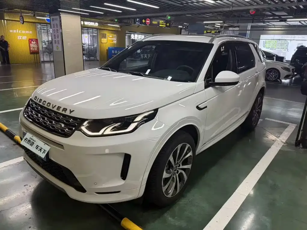 Land Rover Discovery Sport — фото 1