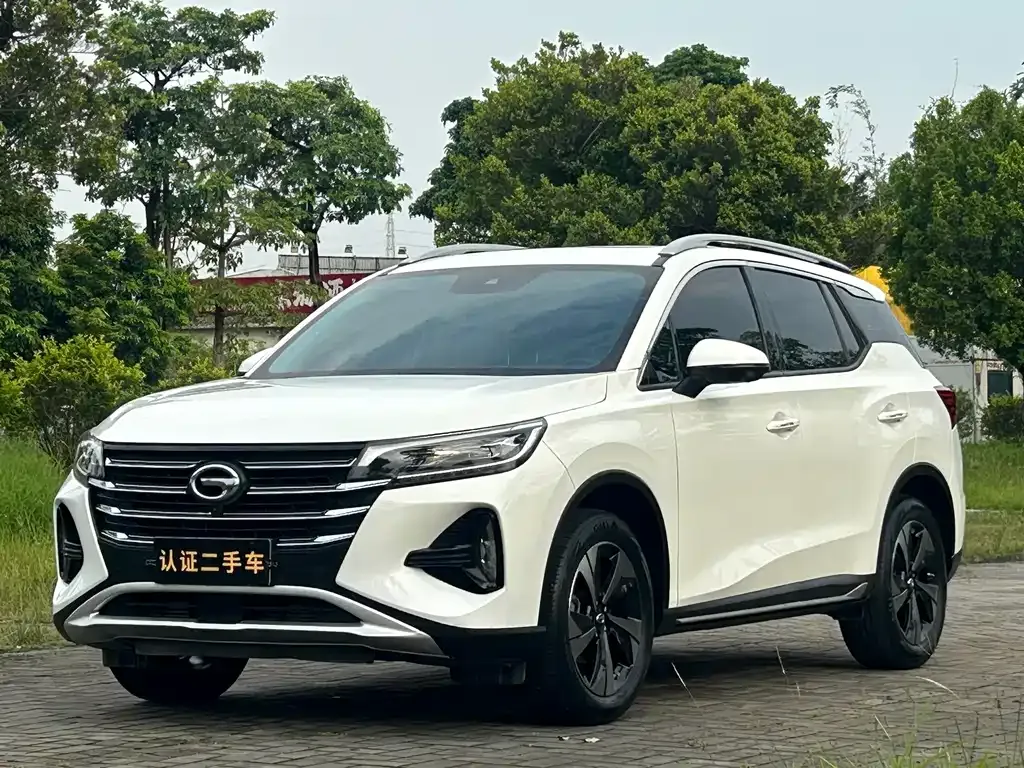 GAC Motor Trumpchi GS4 — фото 1