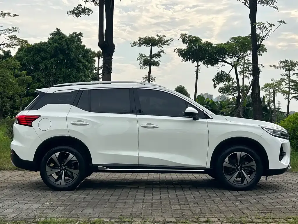 GAC Motor Trumpchi GS4 — фото 10