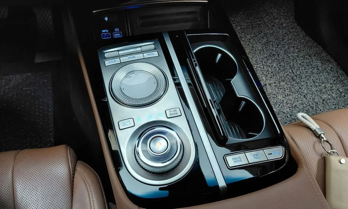 Genesis G80 — фото 3