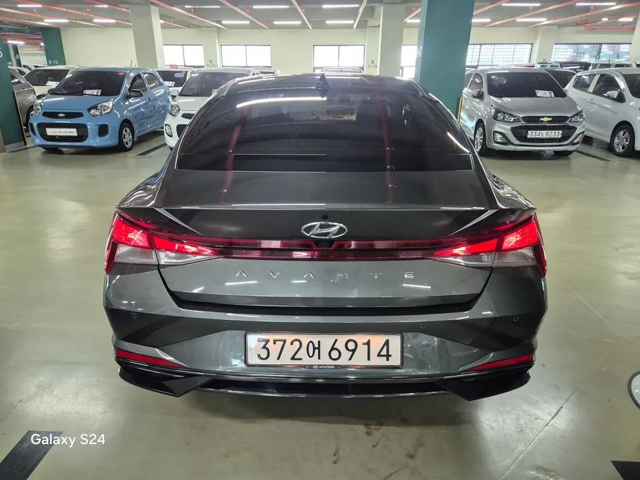 Hyundai AVANTE — фото 6