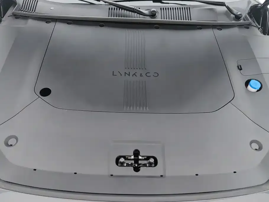Lynk & Co Z10 — фото 5