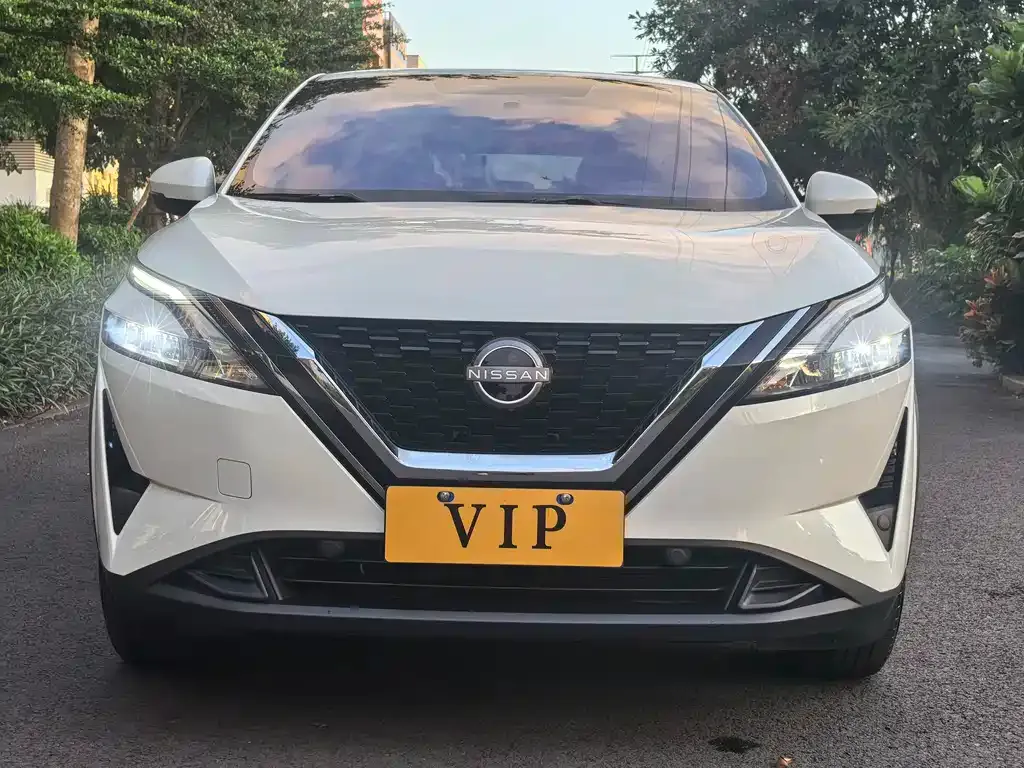 Nissan Qashqai — фото 2