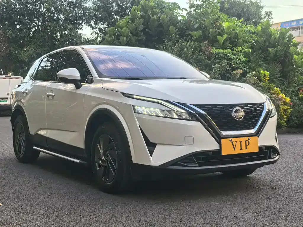 Nissan Qashqai — фото 9