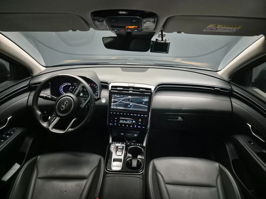 Hyundai Tucson — фото 8