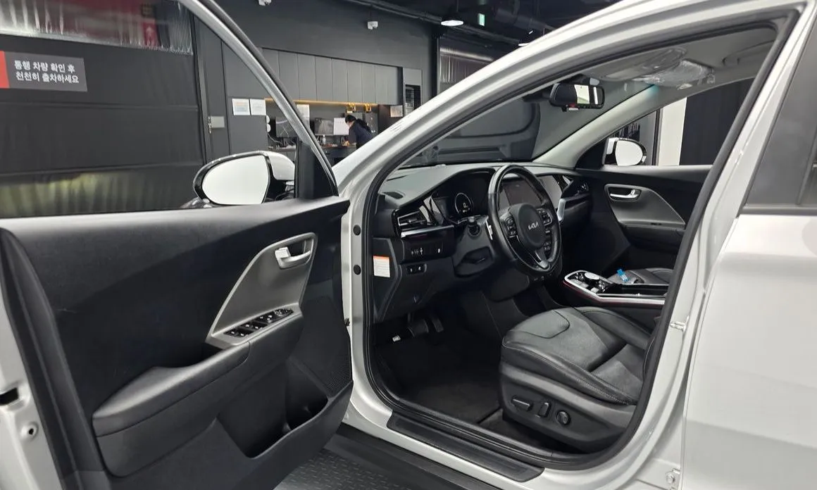 Kia Niro — фото 9