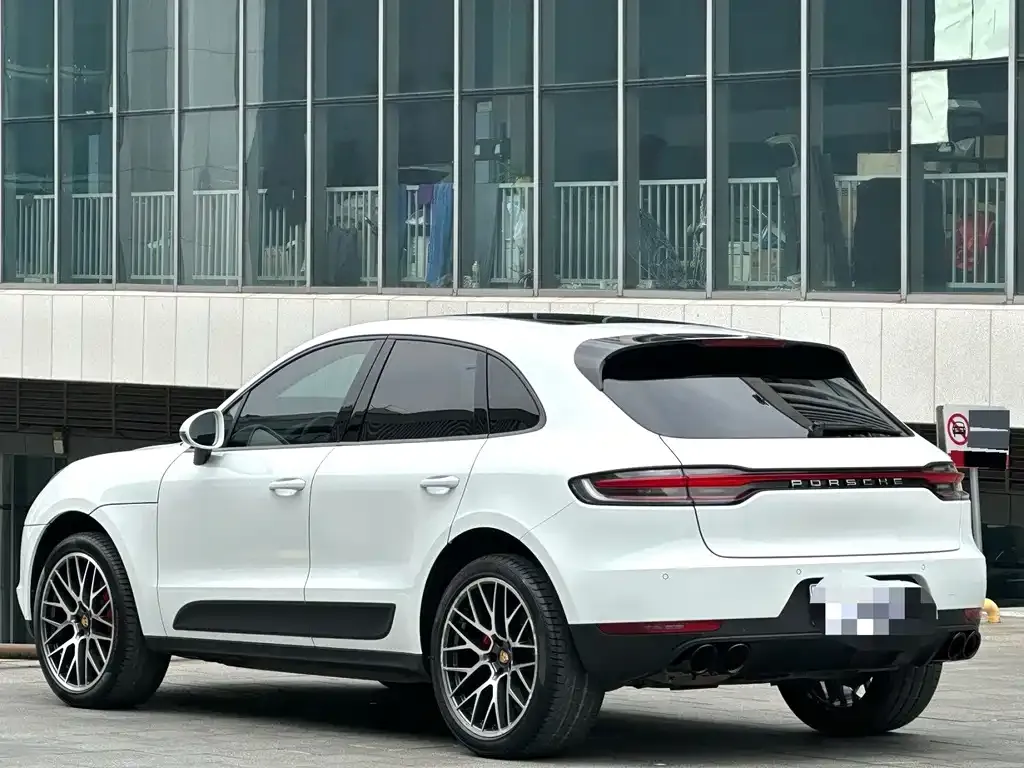 Porsche Macan — фото 5