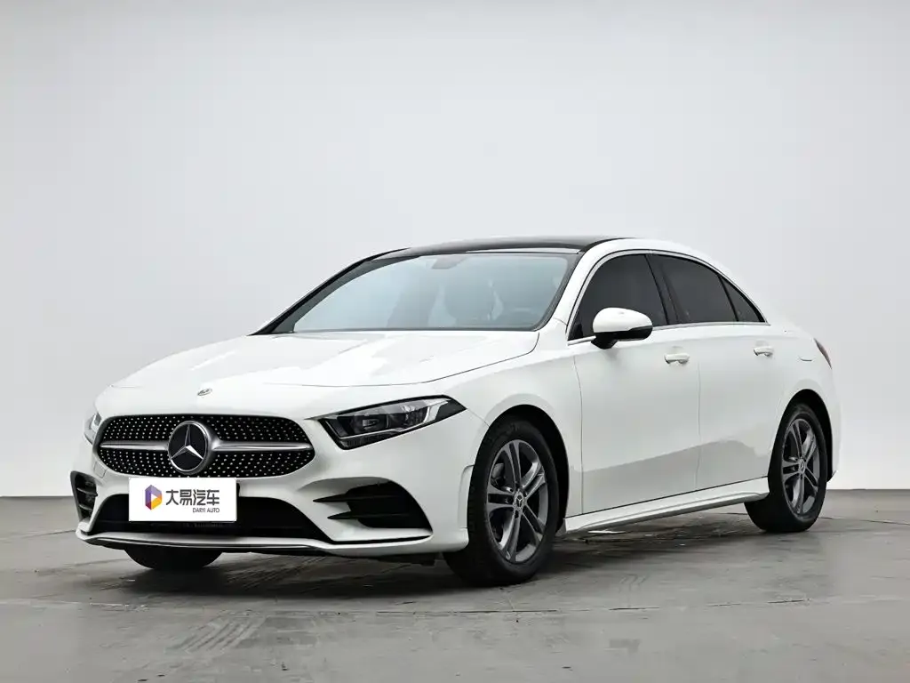 Mercedes-Benz A-Class — фото 1