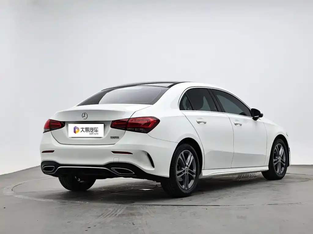 Mercedes-Benz A-Class — фото 4