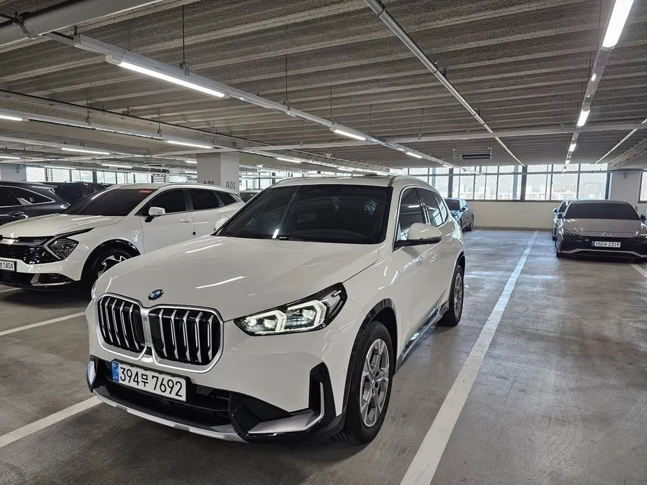BMW X1 — фото 1