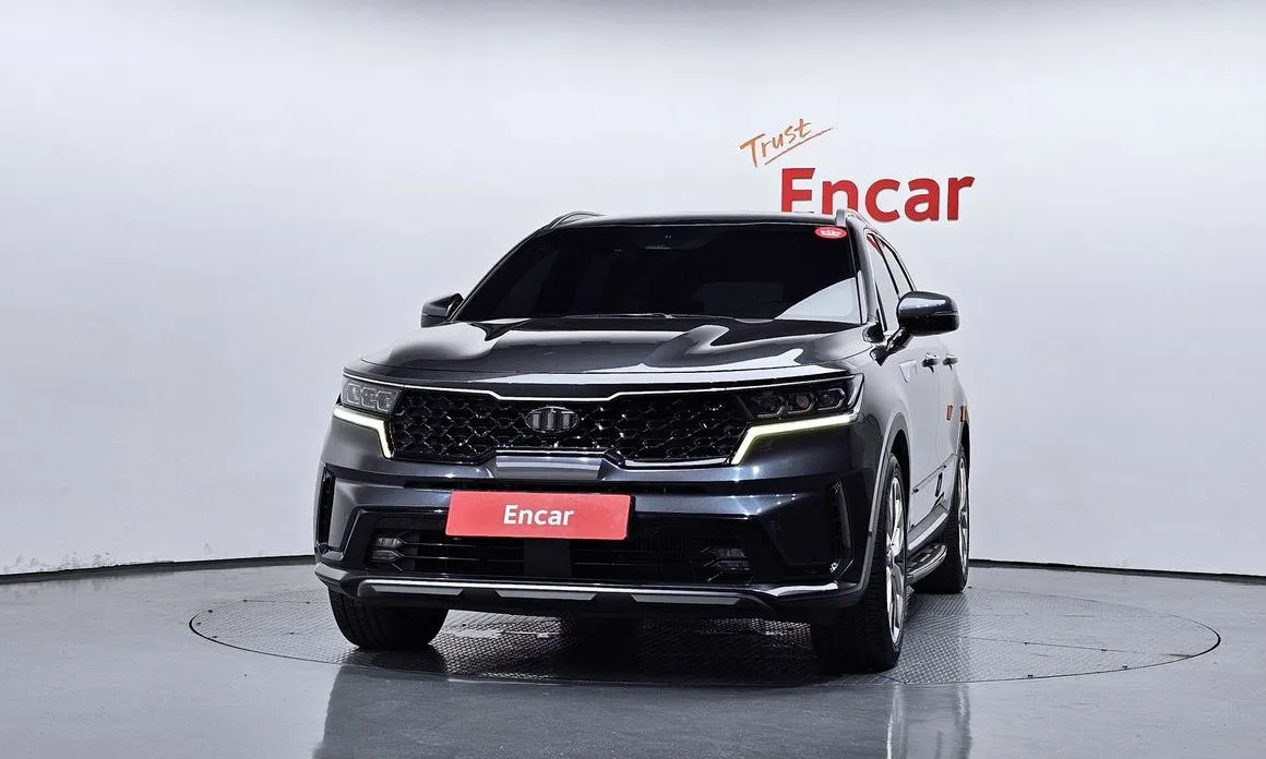 Kia Sorento — фото 3