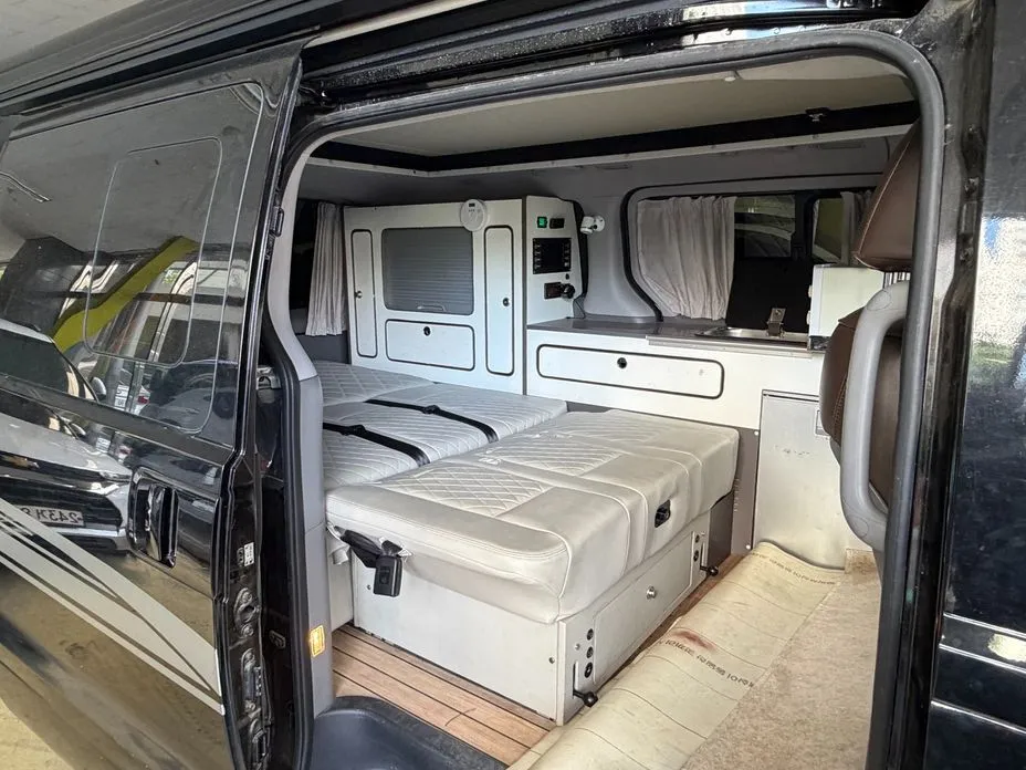 Hyundai Starex — фото 10