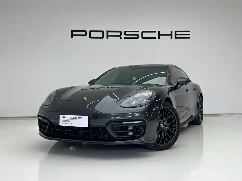 Porsche Panamera — фото 1