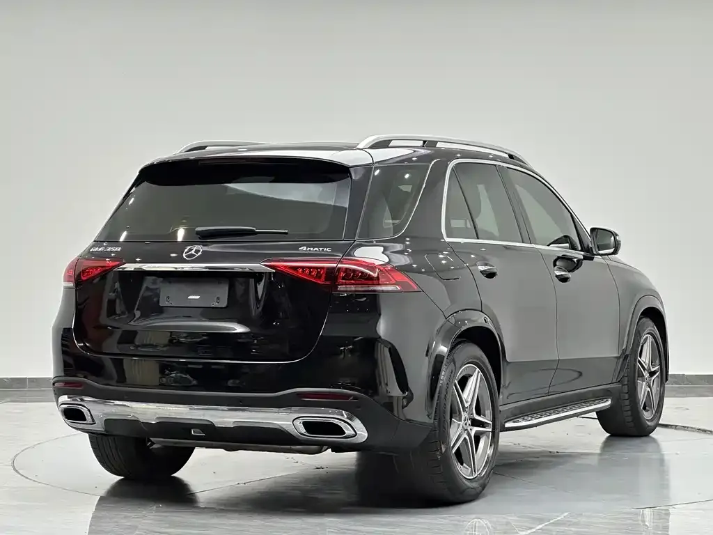 Mercedes-Benz GLE (Import) — фото 10