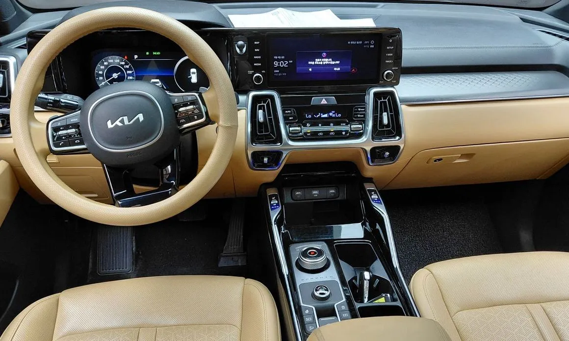 Kia Sorento — фото 9