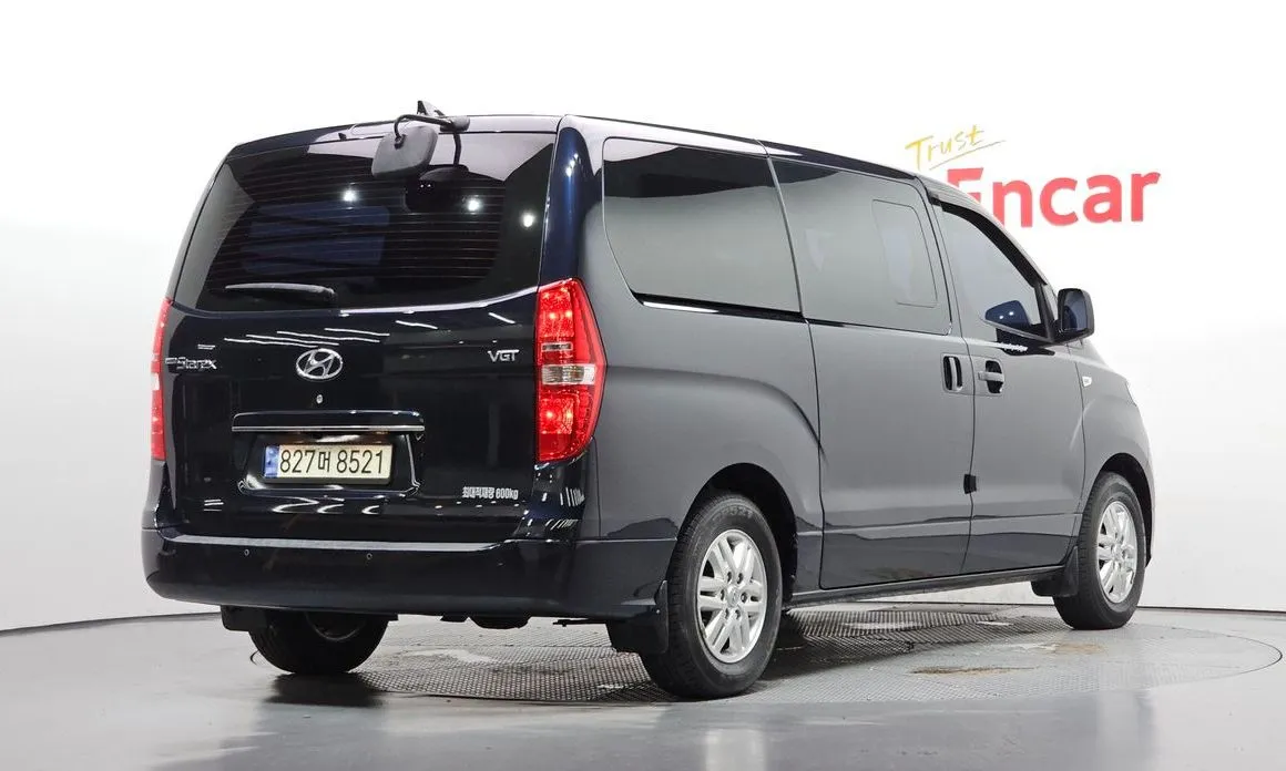 Hyundai Starex — фото 4