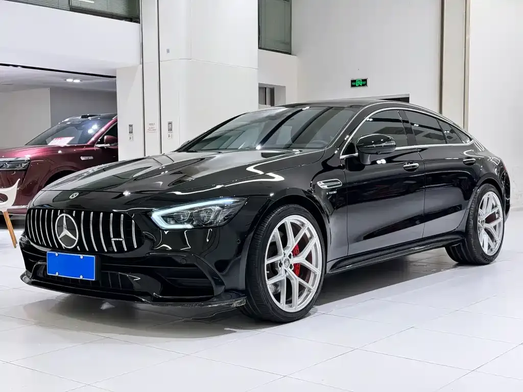 Mercedes-Benz AMG GT — фото 1
