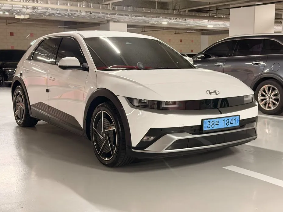 Hyundai Ioniq5 — фото 8