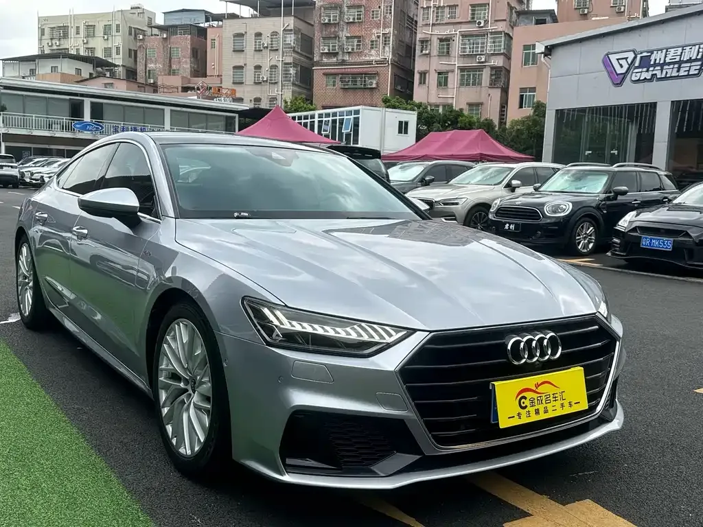 Audi A7 — фото 8