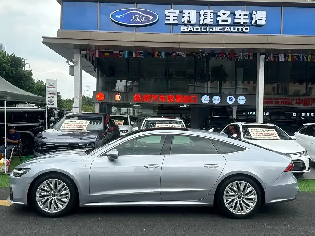 Audi A7 — фото 4